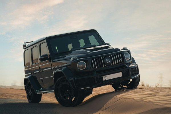 Come domare la moto quando il meteo si fa avverso: consigli e tecniche di guida