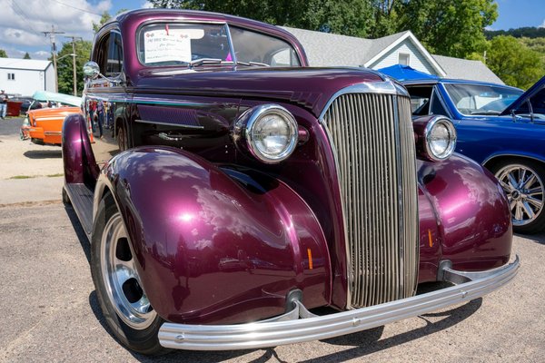 Come riconoscere i segnali di usura nei freni della tua auto: guida pratica e completa